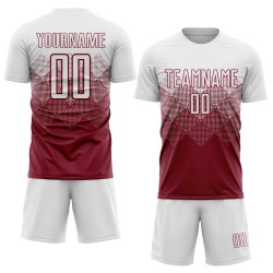 Weiße Sublimation Crimson Uniform Fußball Custom Jersey